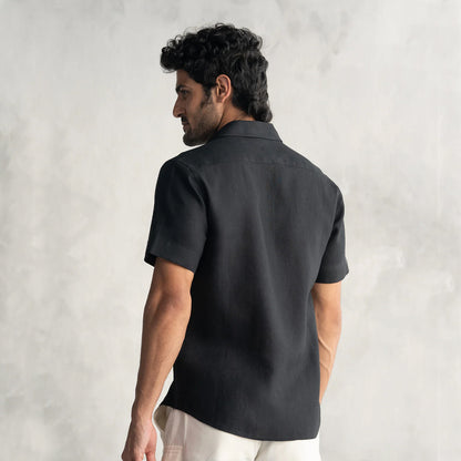 MEN'S BLACK SOLID HALF SLEEVES REGULAR FIT COTTON SHIRT