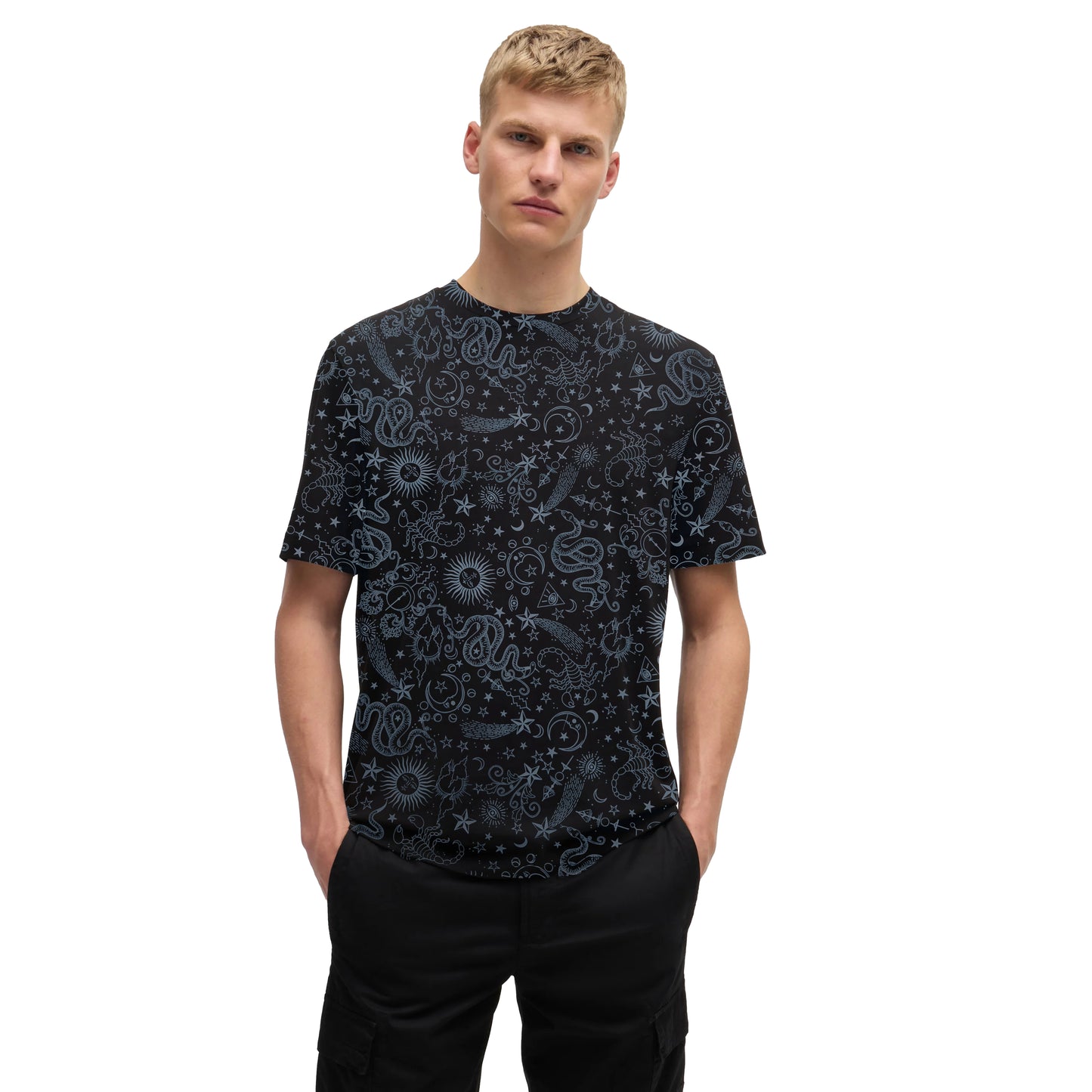 MEN'S ALL OVER PRINTED HALF SLEEVES ROUND NECK COTTON CASUAL T-SHIRT