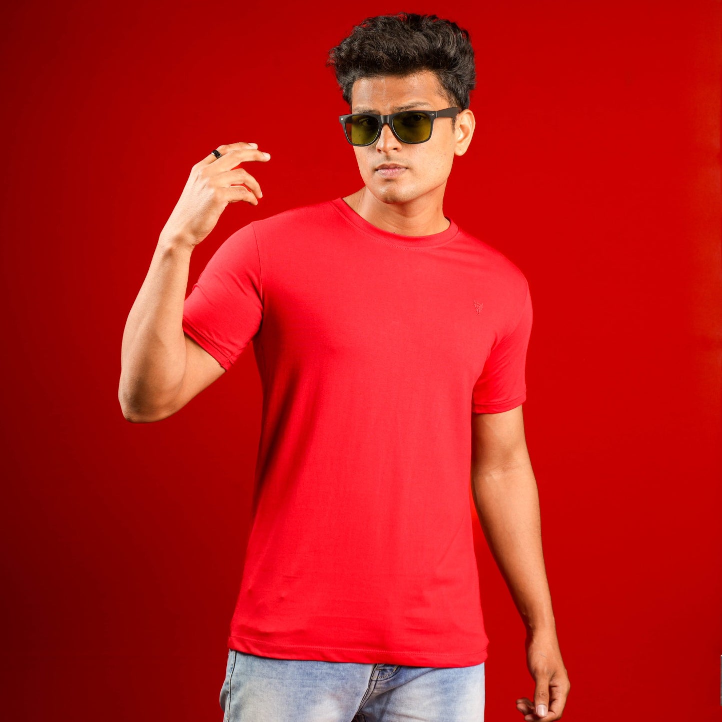 SLIM FIT PLAIN CASUAL ROUND NECK T - SHIRT