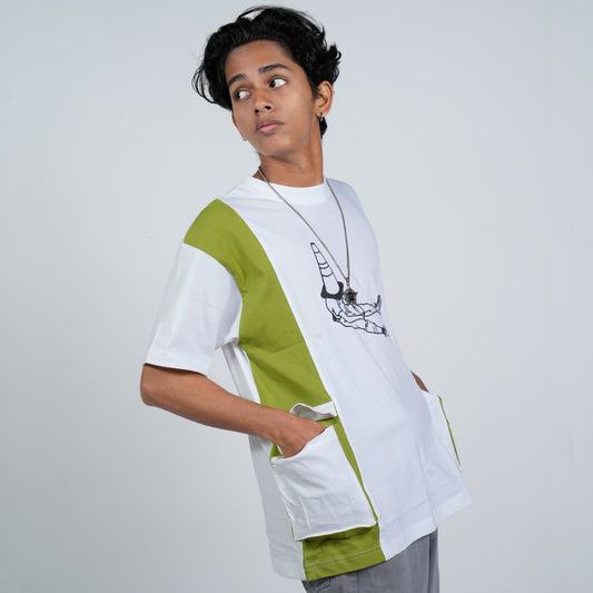 SONIBROS "Effortless Cool: Oversize Pocket Lite Green Design T-Shirt for Casual Chic Comfort"