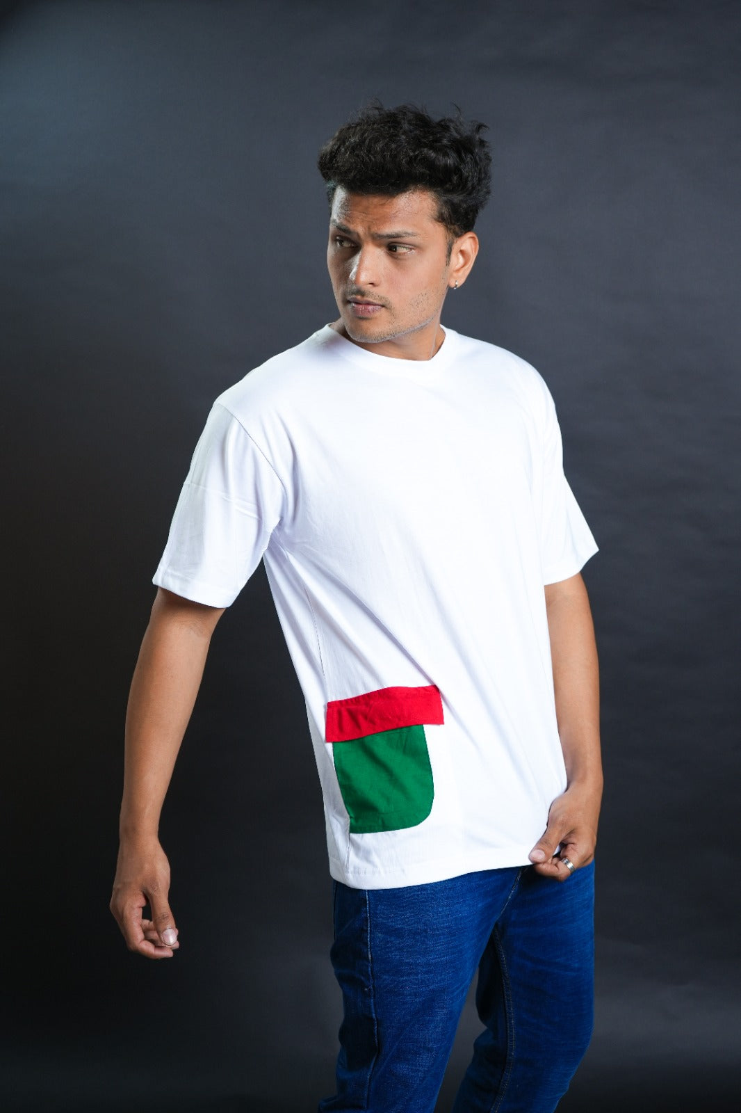 "White Classic: Regular Fit T-Shirt with Right Hand Lower Side Pocket ( AVAILABLE IN XL SIZE )